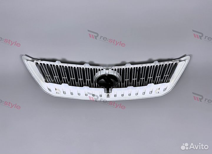 Решетка радиатора Lexus RX350 2003-2009г