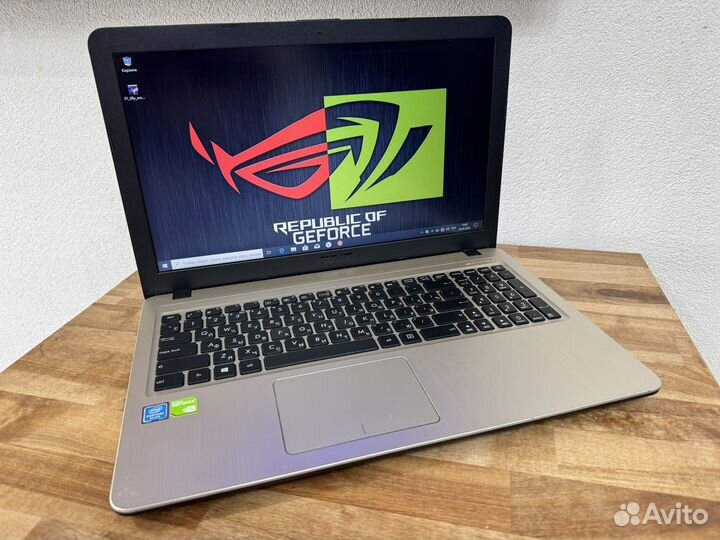 Игровой Asus 4 ядра N5000 GeForce MX110 EVO SSD256