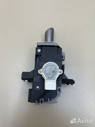 Селектор АКПП Toyota Prius NHW20