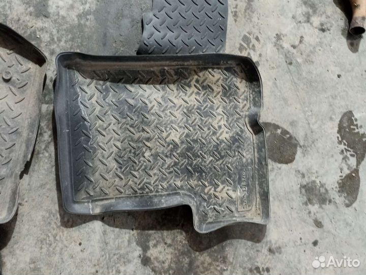 Ковры резиновые рено сандеро