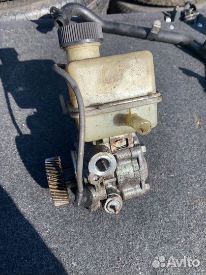 Насос гидроусилителя mazda 6