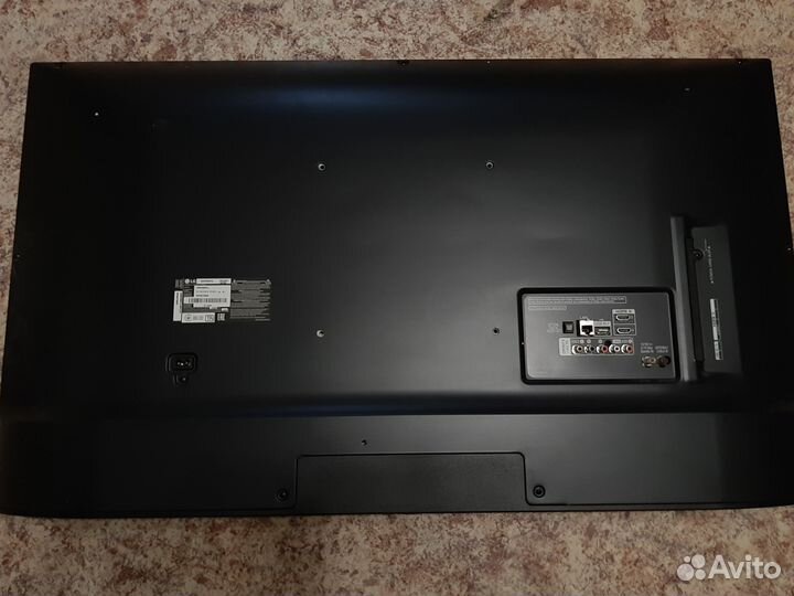 Телевизор LG 43UM7500PLA на запчасти