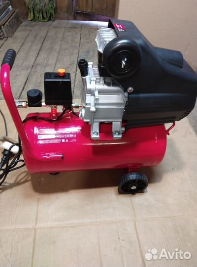 Компрессор воздушный 24 л