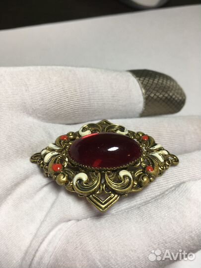 Шикарная брошь времен СССР. Винтаж