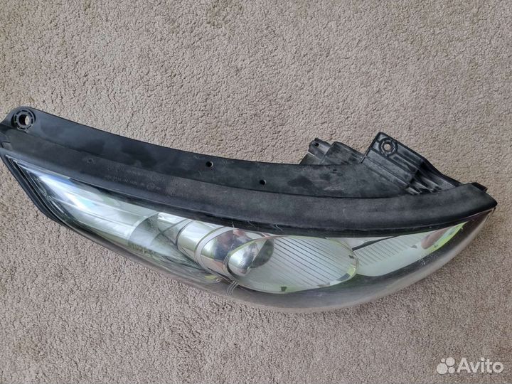 Фара передняя правая левая Hyundai Ix35 оригинал