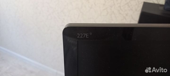 Монитор Philips