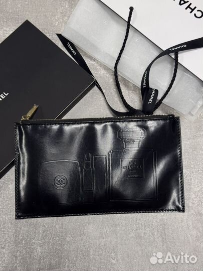 Chanel косметичка из мягкой кожи черная