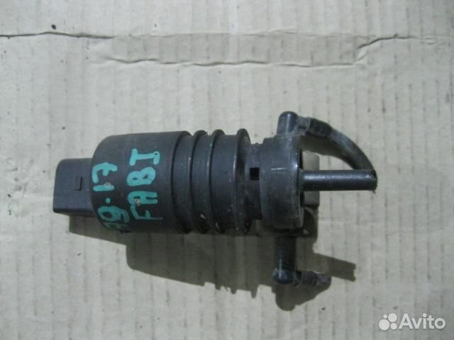 Насос омывателя Skoda Fabia