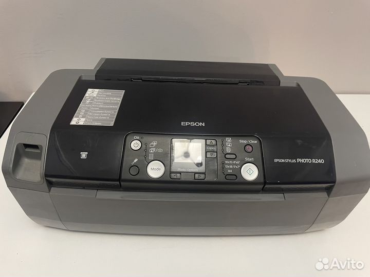 Цветной струйный принтер