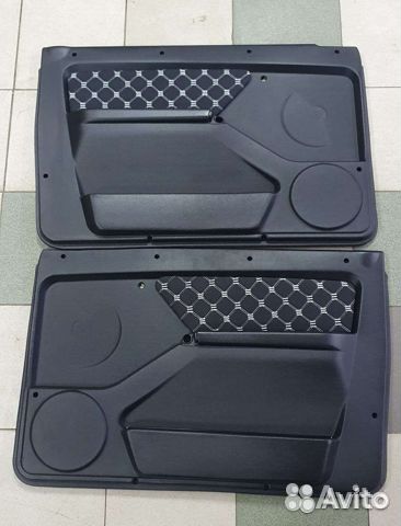 Обшивка двери Нива Урбан