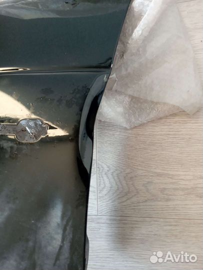 Крыло переднее левое priora