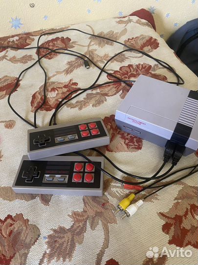 Игровая приставка