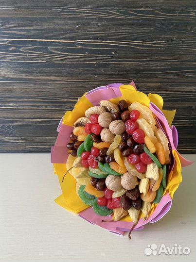 Сухофруктовый букет «Яркий»