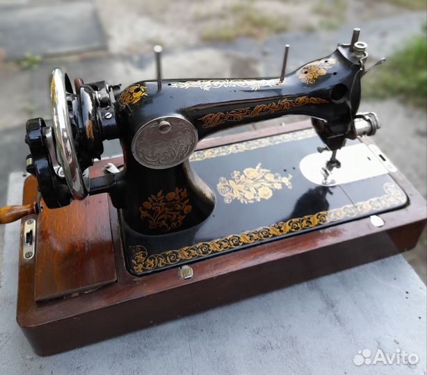 Швейная машина ручная Подольск