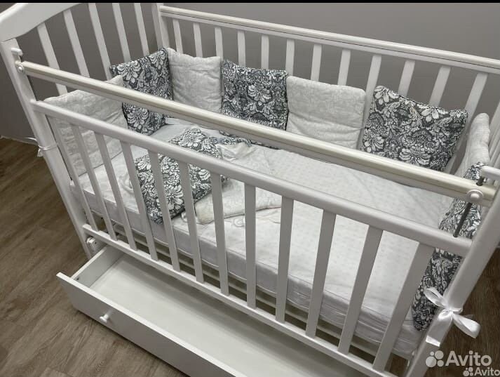 Бортики в детскую кроватку
