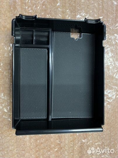 Вставка в подлокотник Mazda xc5ll 2017