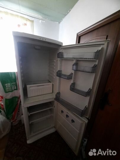 Холодильник бу