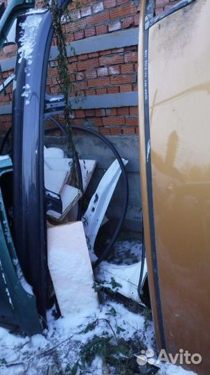 Молдинг крыши левый Peugeot 307 2001-2007