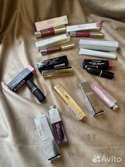 Помада для губ Clinique, Dior, Rhode