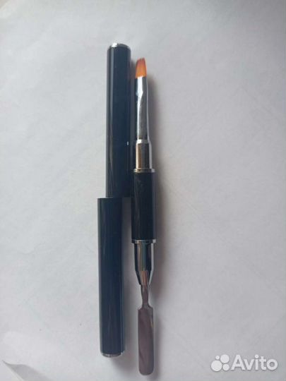 Кисти для маникюра