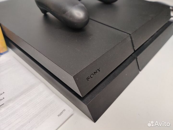 Sony playstation 4 1208B 1tb