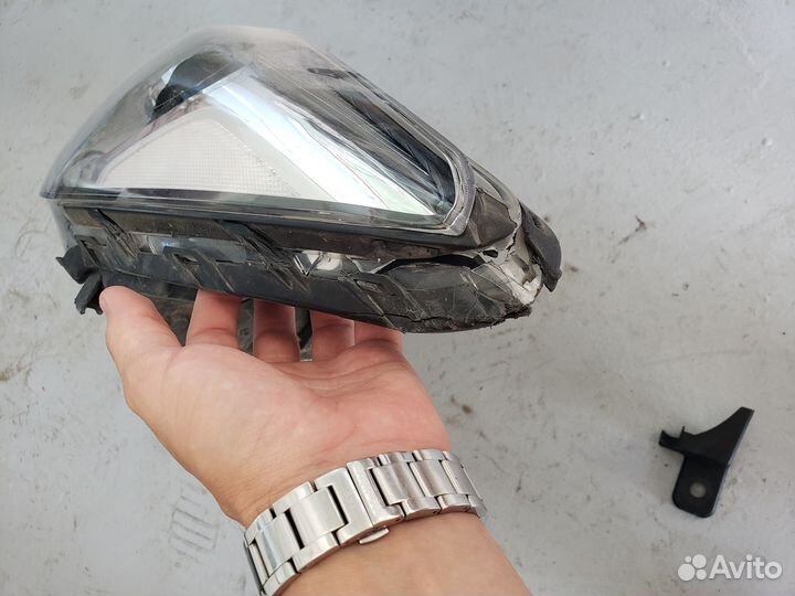 Битая Фара левая kia soul 2 рестайлинг дефект