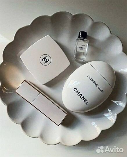 Крем для рук Chanel Le Main La Creme Main