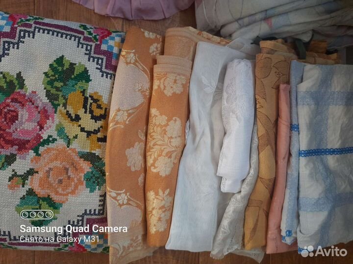 Одеяло,подушки,шторы и тюли пакетом бу