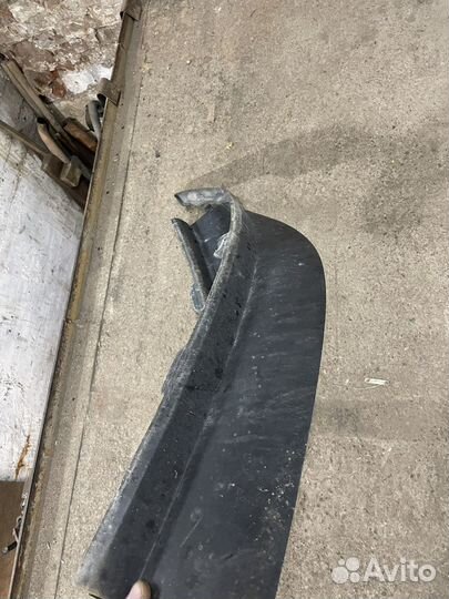 Спойлер губа на передний бампер opel astra j