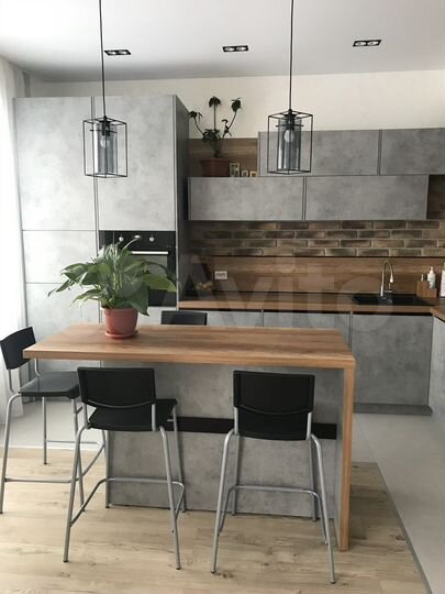 3-к. квартира, 83,5 м², 15/17 эт.