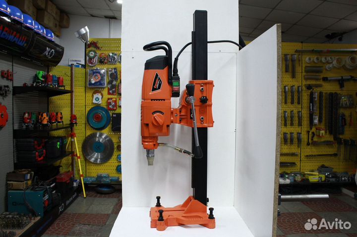 Установки алмазного бурения