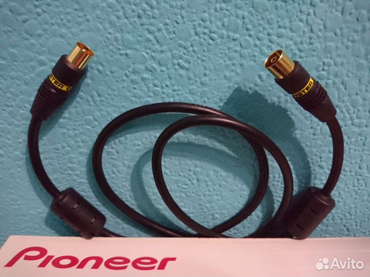 Monster Cable SV 1