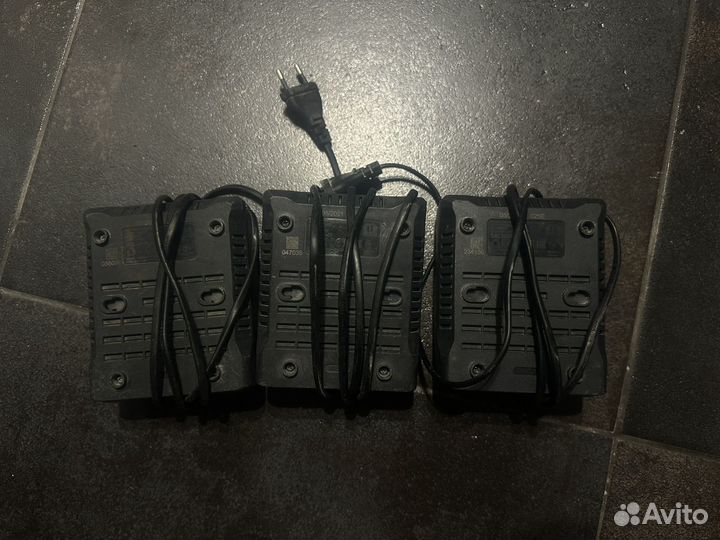 Зарядное устройство Bosch 18-20