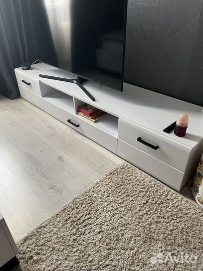 Тумба под телевизор