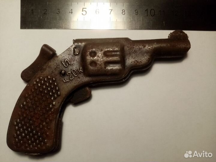 Револьвер игрушка СССР