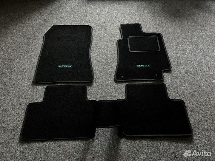 Автоковрики для Toyota Altezza