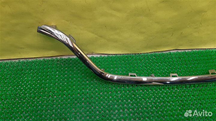 Молдинг решетки радиатора Renault Logan L8 2014