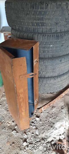 Ящик под ружья металлический