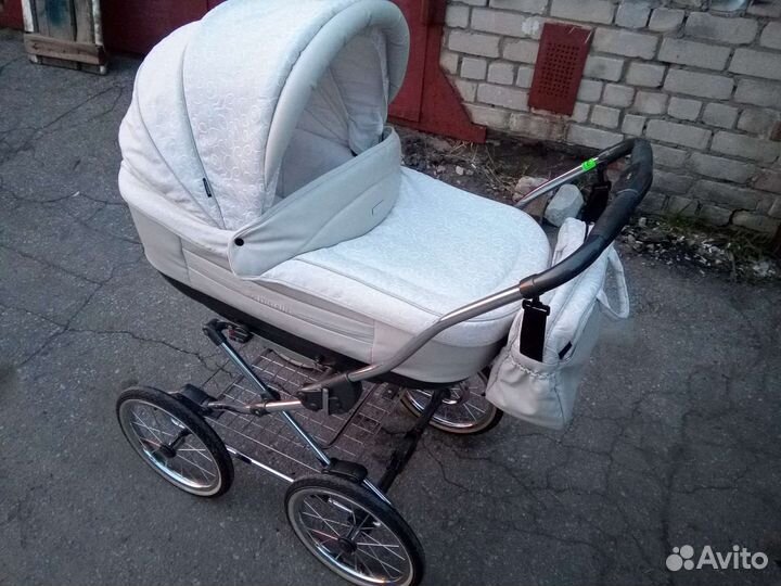 Коляска детская Roan Marita 2 в 1