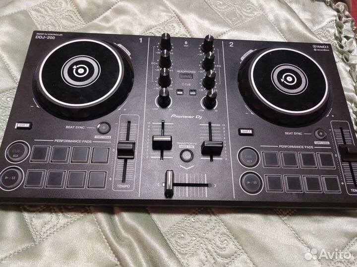 Pioneer ddj200