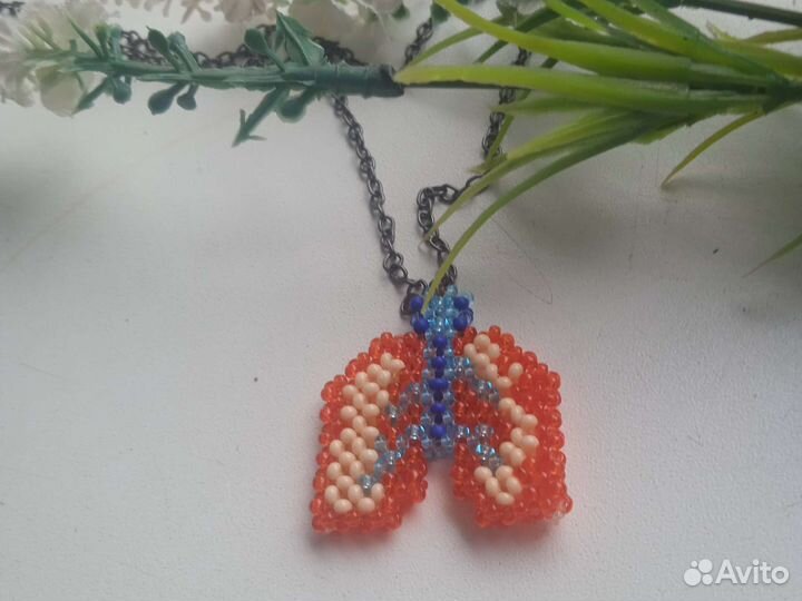 Подвеска из бисера 