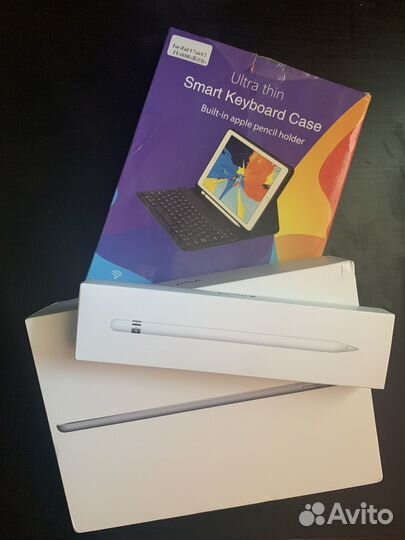 Планшет iPad 6 со стилусом и клавиатурой
