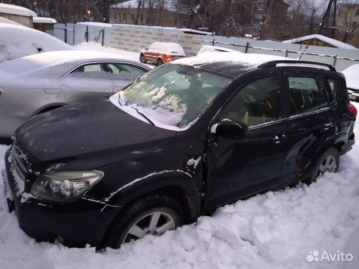 Toyota RAV4 2.4 CVT, 2008, битый, 213 695 км