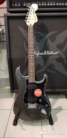 Fender squier Affinity 2021 Stratocaster HH LRL