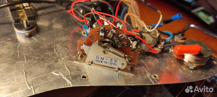 Электрогитара vintage