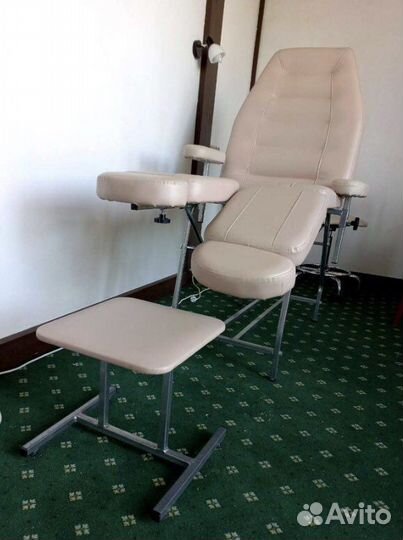 Педикюрное кресло б/у