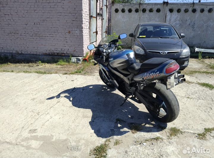 Kawasaki ninja ZX-9R