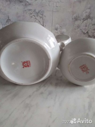 Заварочный и наливной чайники Коростень