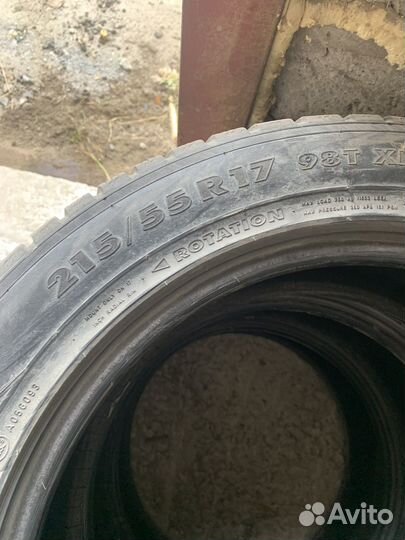 Nokian Tyres Hakkapeliitta 7 215/55 R17 98T