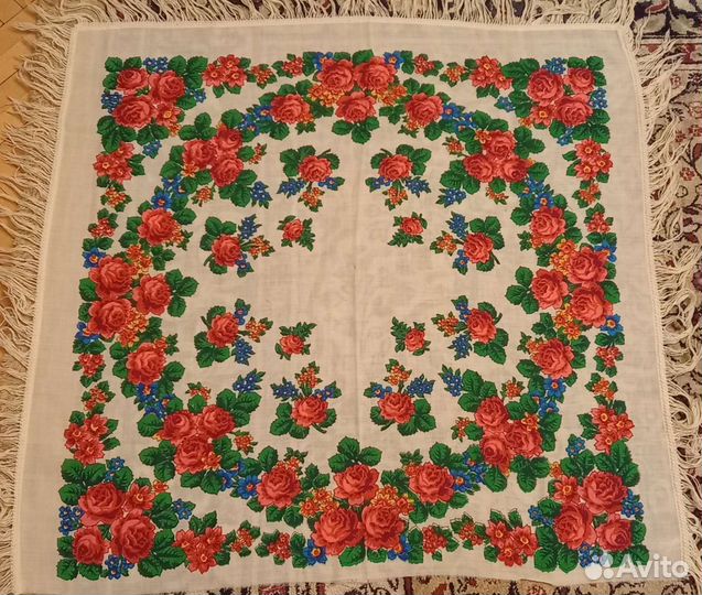 Павловопосадский платок, шерсть (Новый)